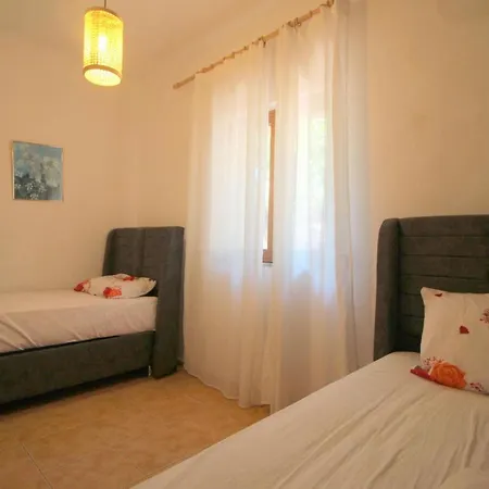 Best House Saranda